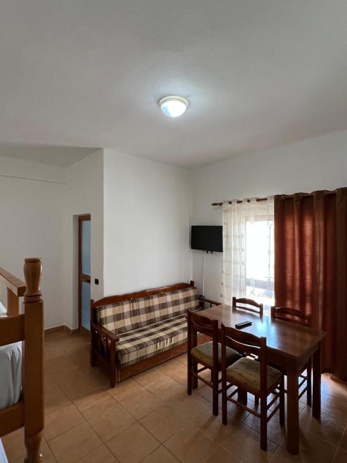Hotel Athina Velipojë Екстериор снимка