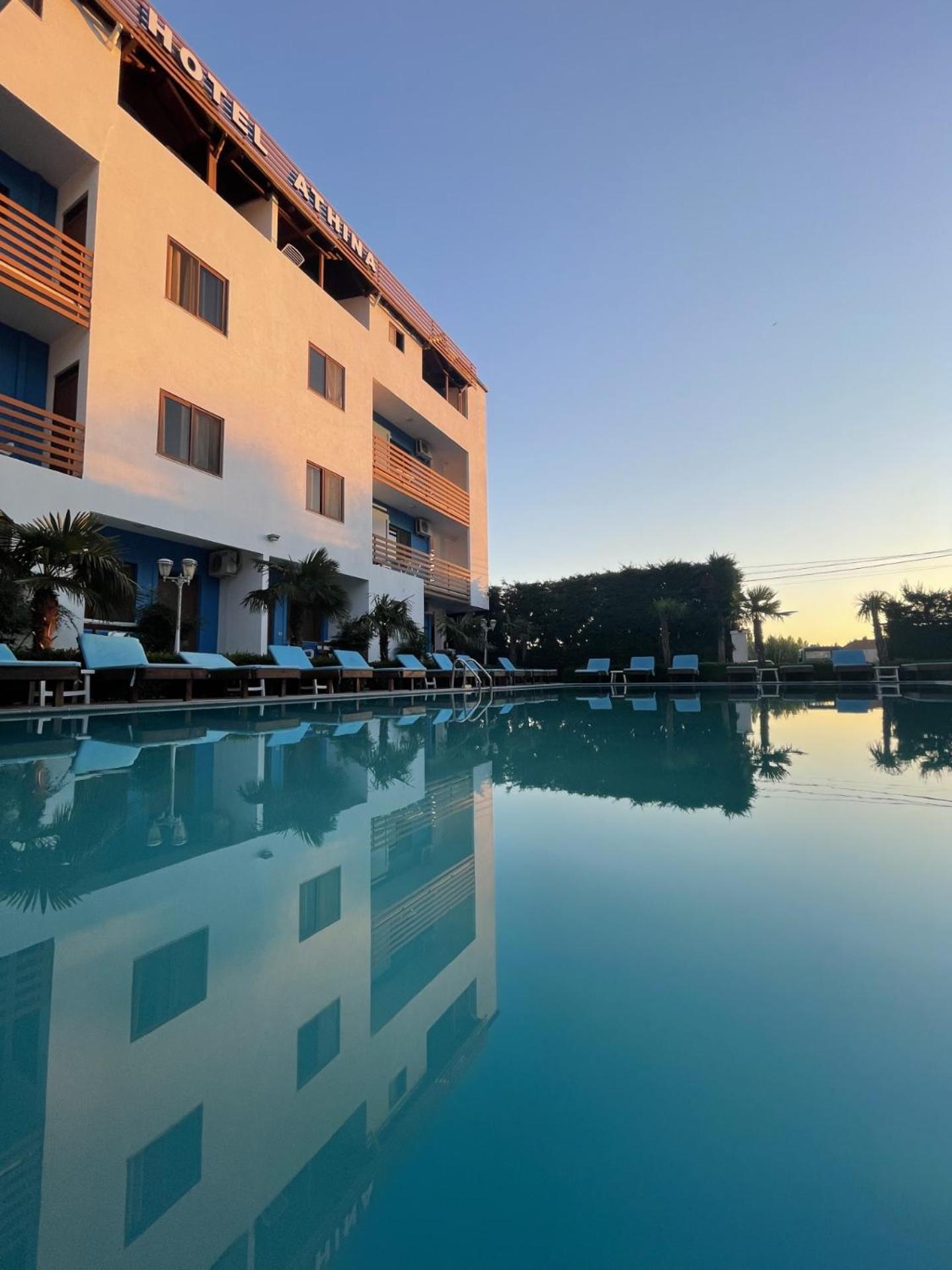 Hotel Athina Velipojë Екстериор снимка