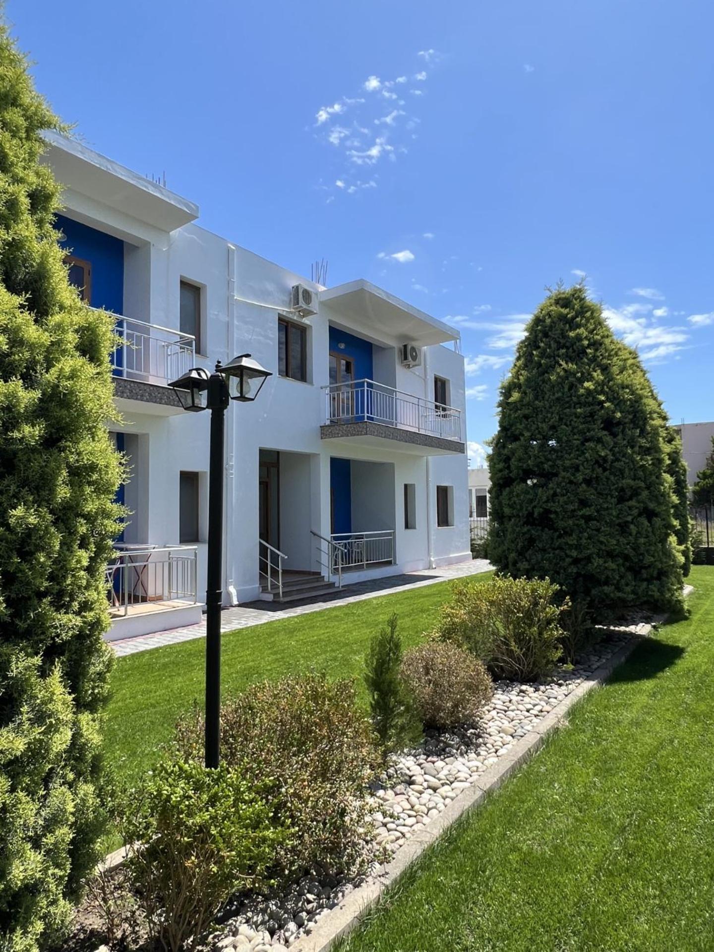 Hotel Athina Velipojë Екстериор снимка