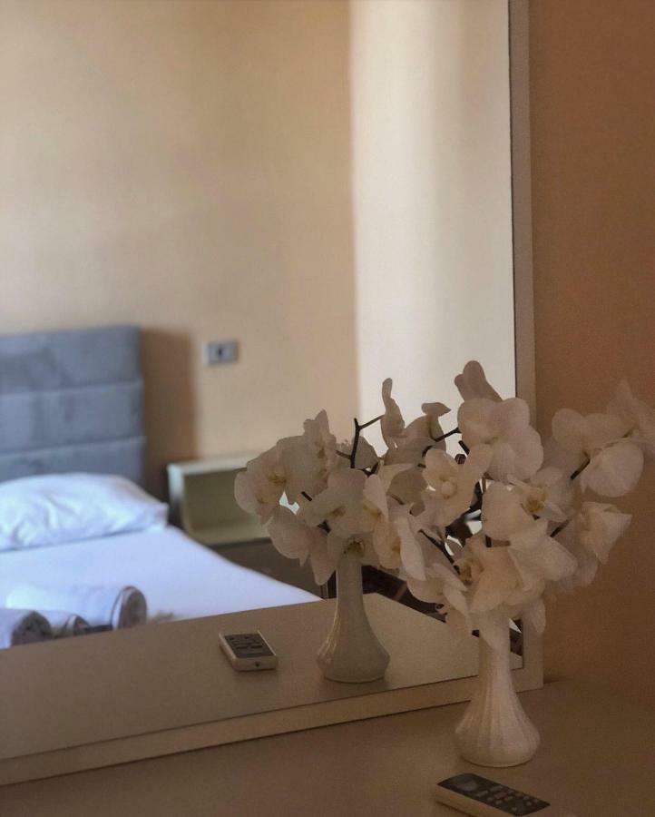 Hotel Athina Velipojë Екстериор снимка