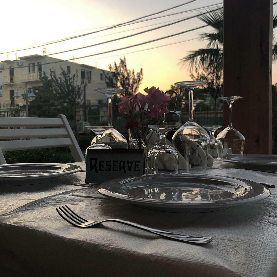 Hotel Athina Velipojë Екстериор снимка