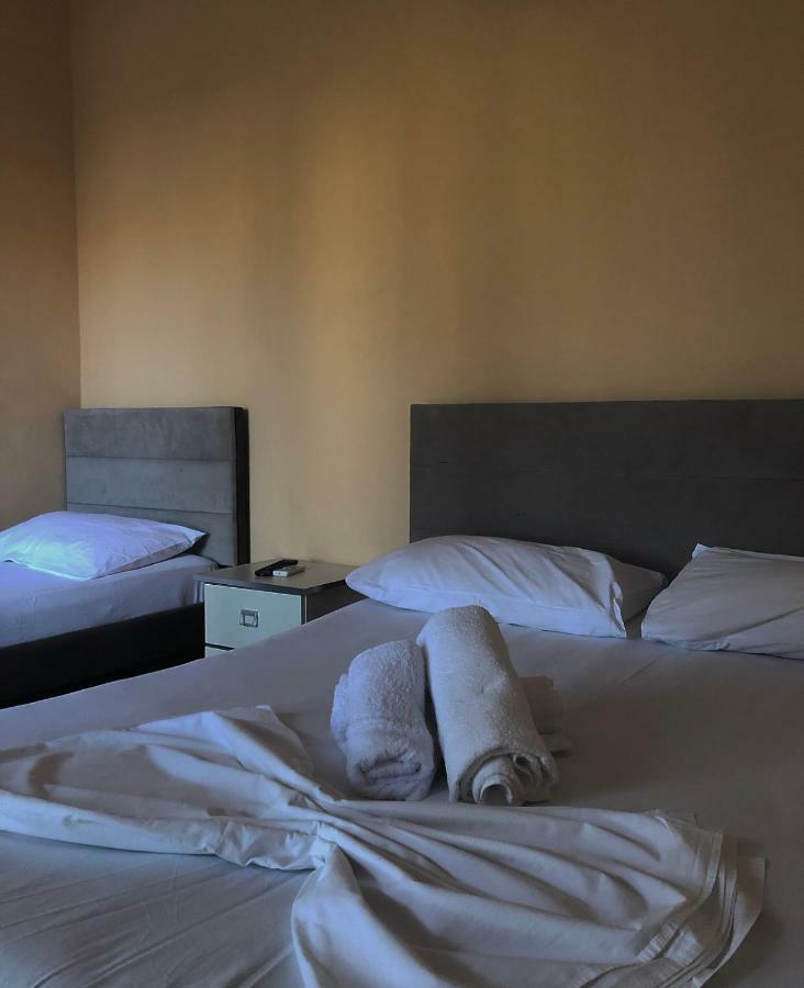 Hotel Athina Velipojë Екстериор снимка